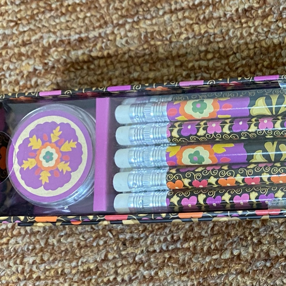 Vera Bradley Pencils and Pencil Sharpener. New in Box. - Picture 3 of 11